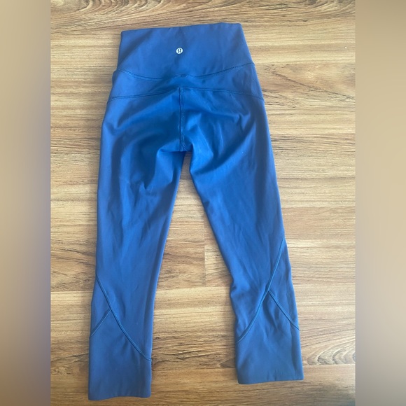 Lululemon In Movement Everlux Leggings Blue Size 2 - Picture 6 of 13